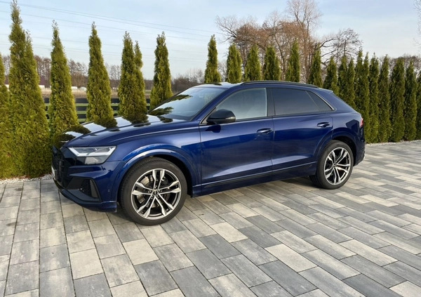 Audi SQ8 cena 399000 przebieg: 54000, rok produkcji 2021 z Pabianice małe 379